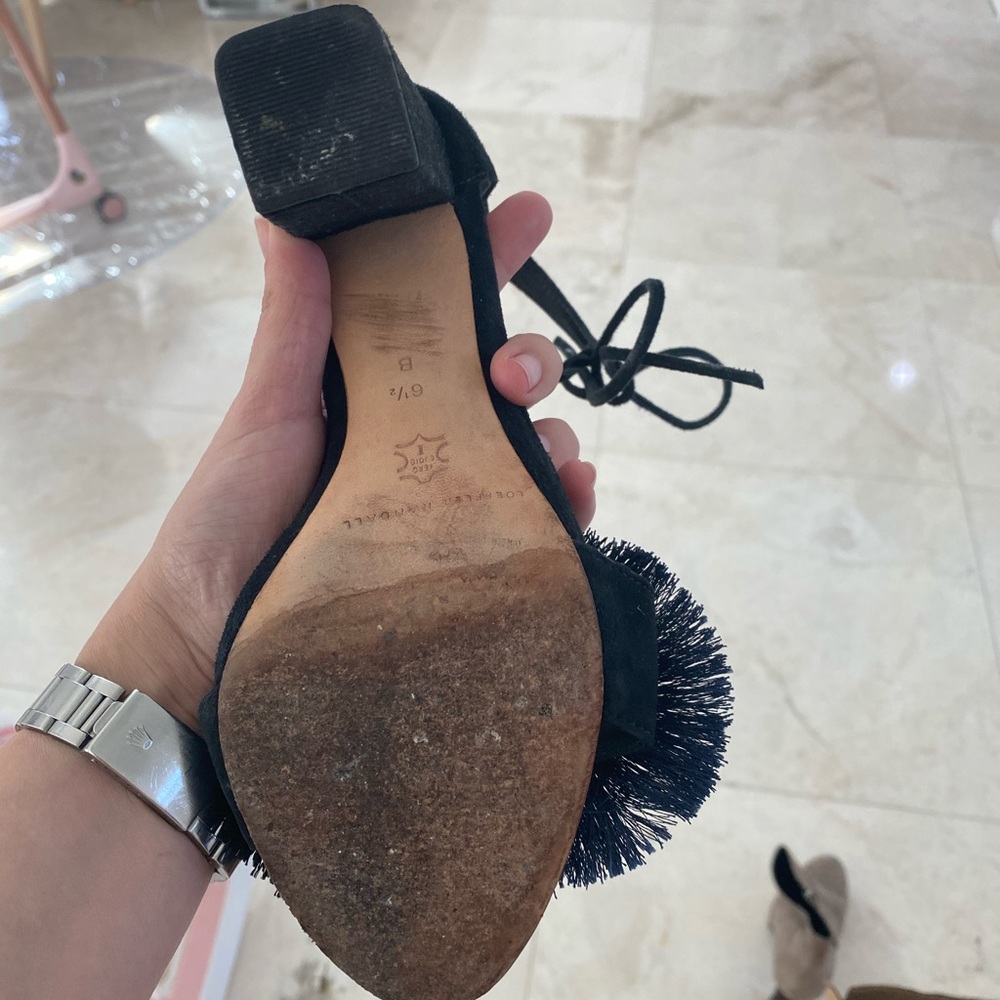 Shoes - Picture 3 of 3